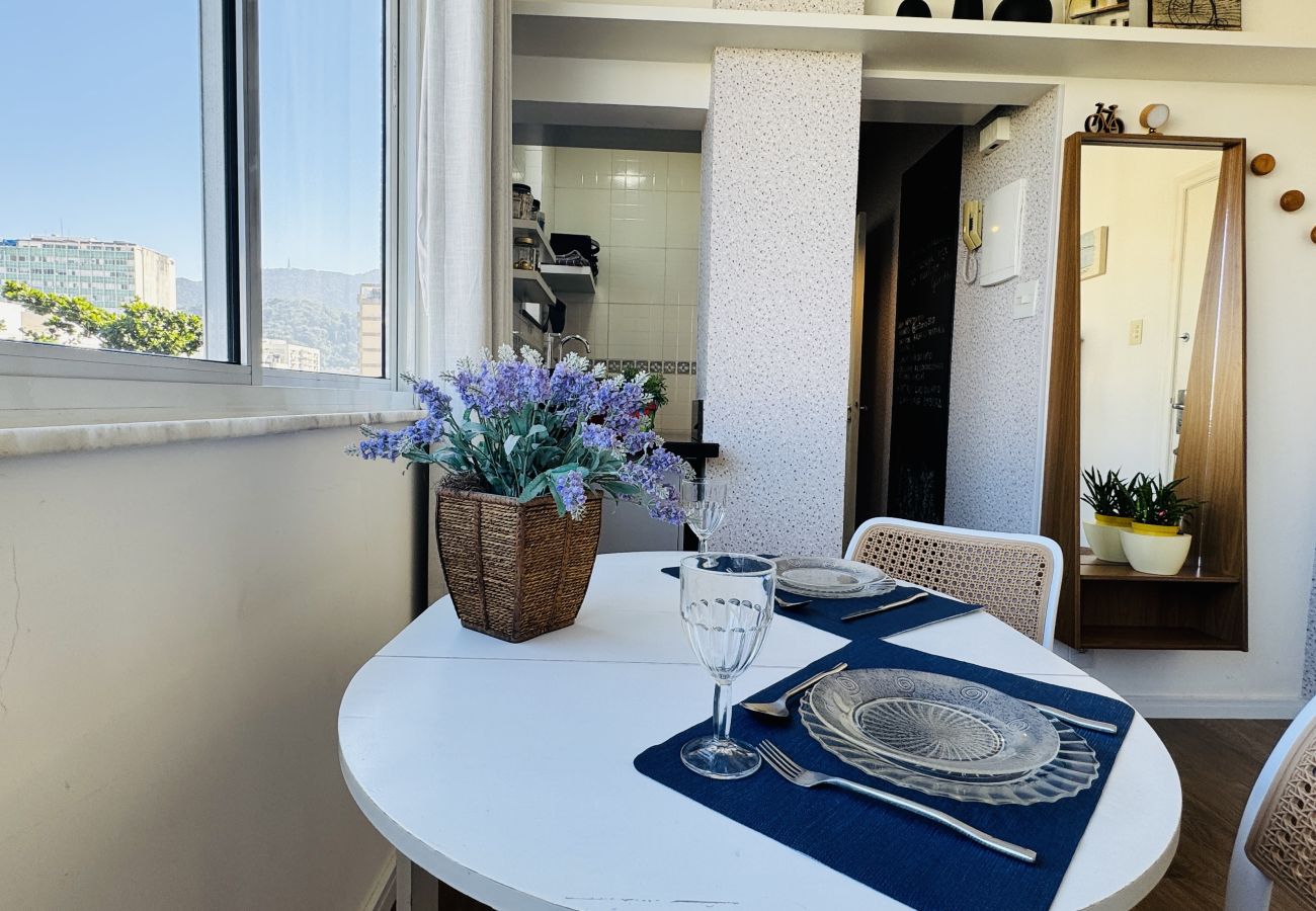 Apartamento em Rio de Janeiro - Charmoso e Bem Localizado Leblon / BestHostRio