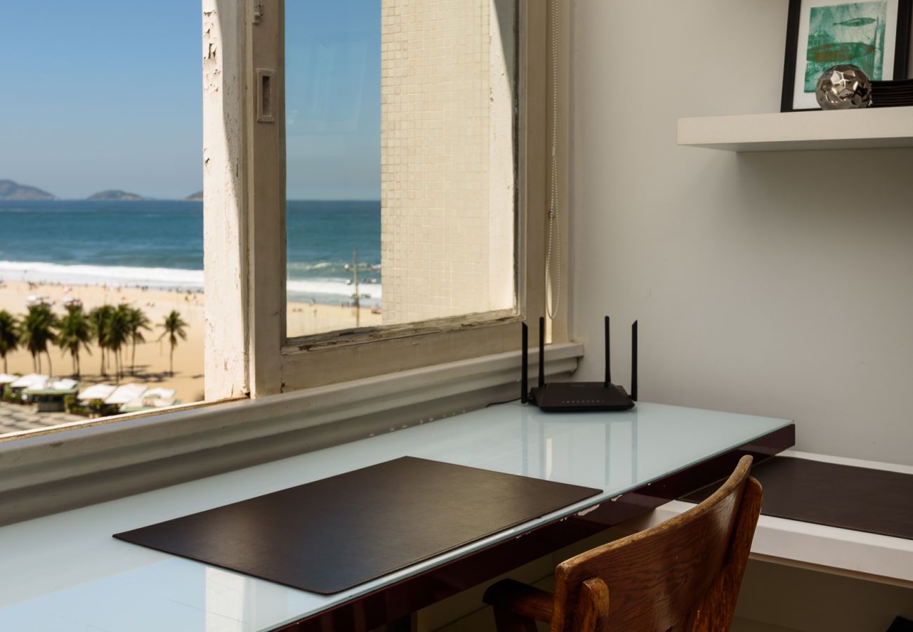 Apartamento em Rio de Janeiro - Vista Espetacular Copacabana - BestHostRio