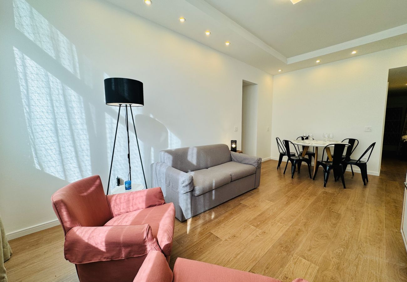 Apartamento em Rio de Janeiro - Ipanema novo, amplo com garagem - BestHostRio