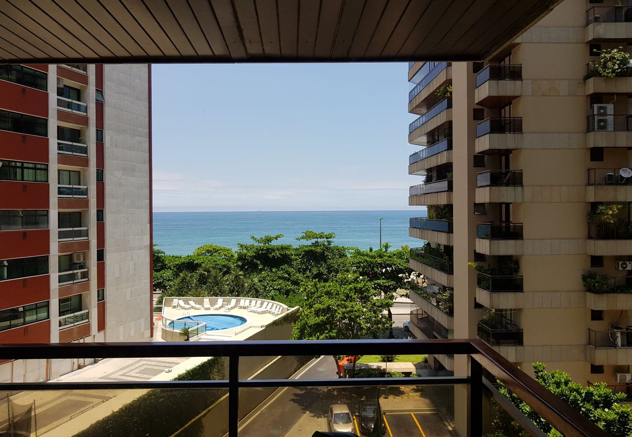 Apartamento em Rio de Janeiro - Frente Mar / 4 quartos / 3 garagens / BestHostRio