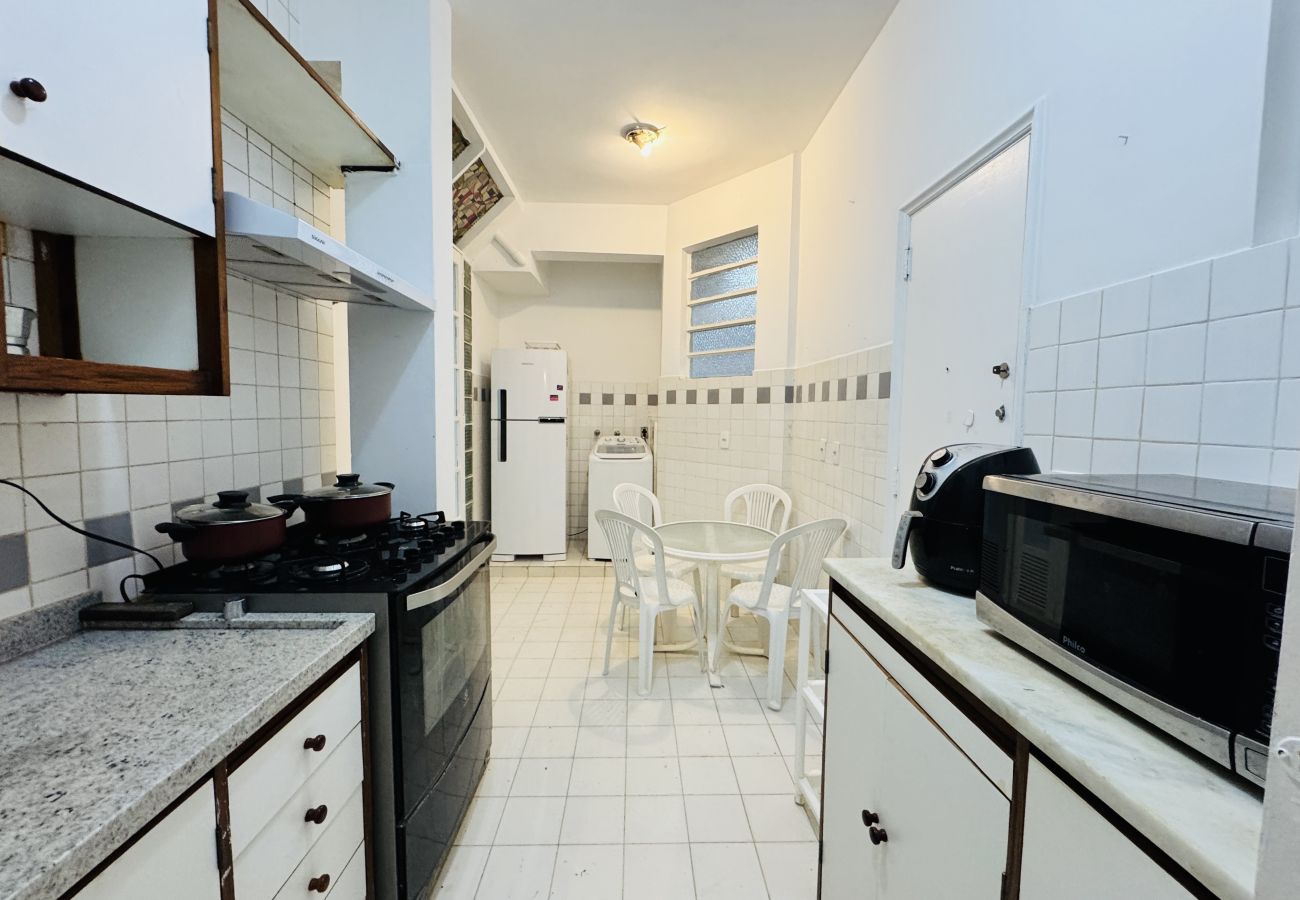 Apartamento em Rio de Janeiro - Charmoso Apartamento Térreo com Estilo e Conforto