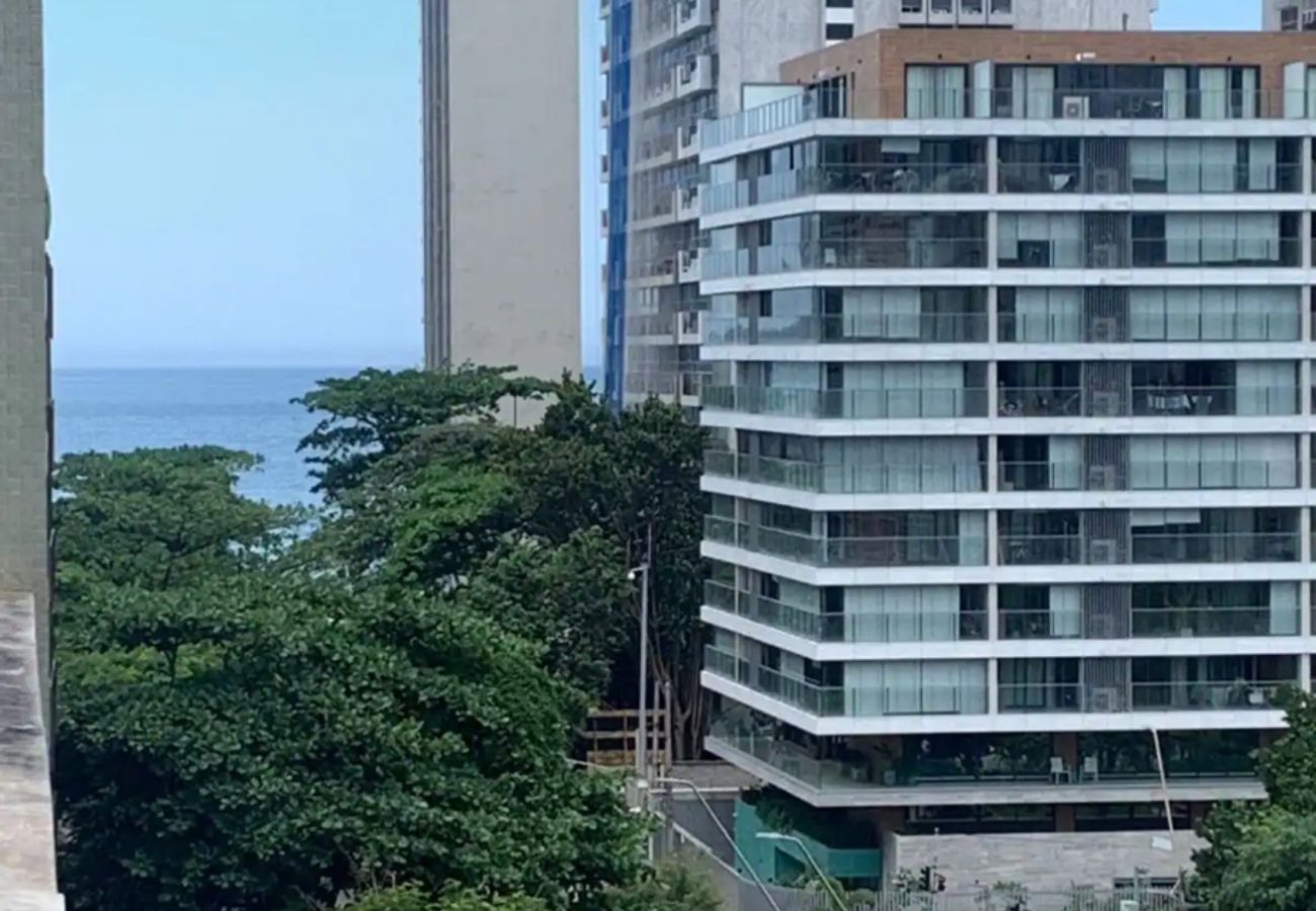 Apartment in Rio de Janeiro - Leblon encantador y bien ubicado / BestHostRio