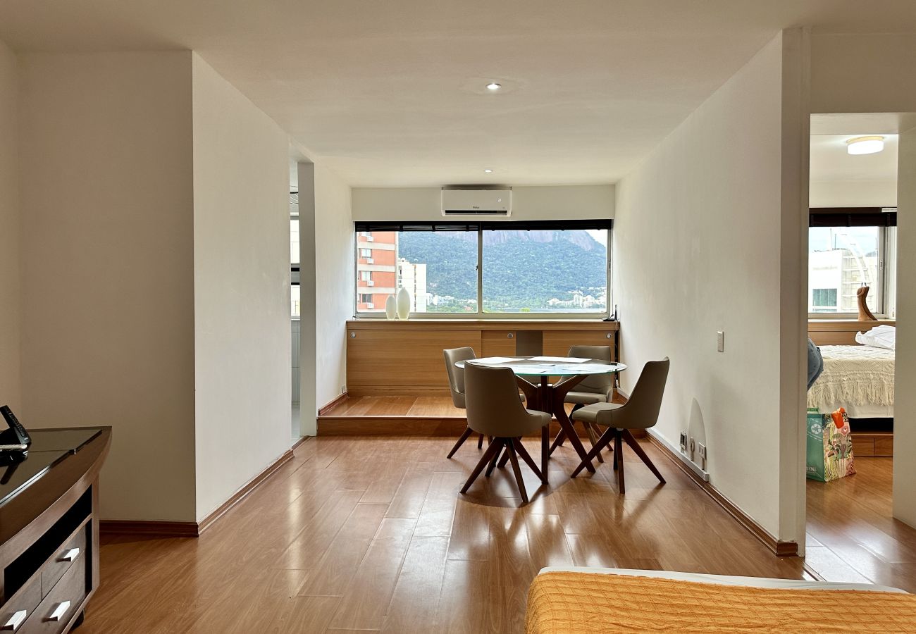 Apartment in Rio de Janeiro - Flat en Leblon Vista Espectacular / BestHostRio