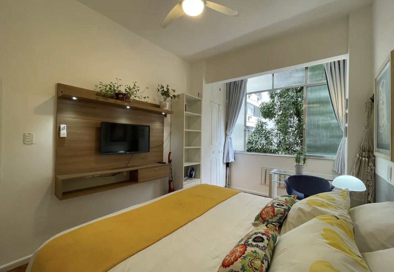 Apartment in Rio de Janeiro - Tranquilo, en la cuadra de la playa y cerca de todo - BestHostRio