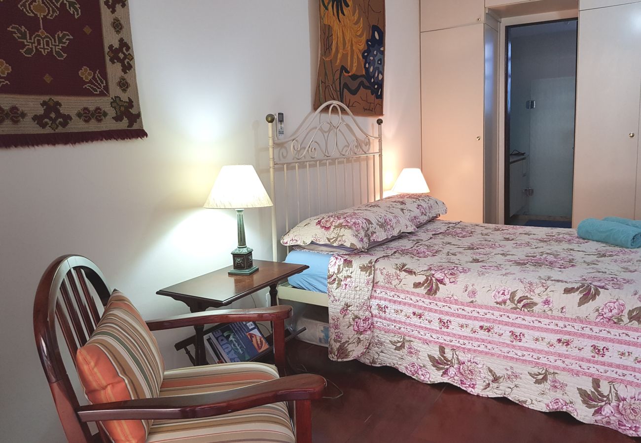 Apartment in Rio de Janeiro - Amplo Copa Posto 6 - Piscina, Garaje - BestHostRio