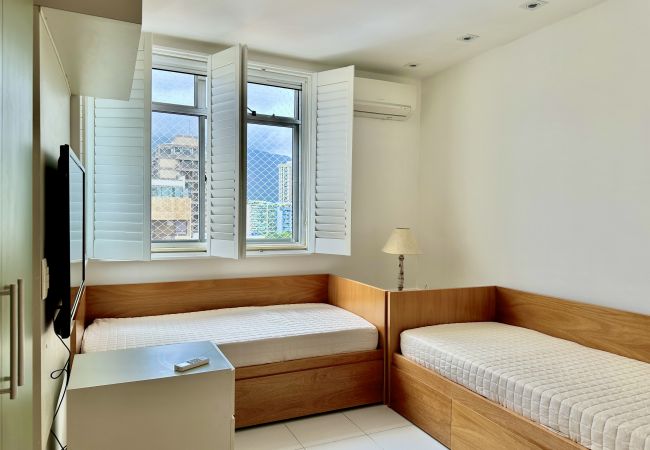 Apartamento en Rio de Janeiro - Belleza en Cada Detalle en Leblon / BestHostRio Apartamento en Rio de Janeiro - Belleza en Cada Detalle en Leblon / BestHostRio