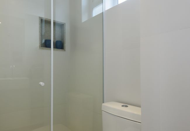 Apartamento en Rio de Janeiro - Leblon, muy hermoso en la calle José Linhares - BestHostRio Apartamento en Rio de Janeiro - Leblon, muy hermoso en la calle José Linhares - BestHostRio