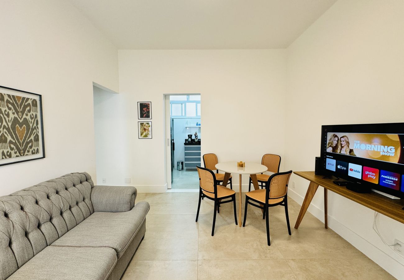 Apartamento en Rio de Janeiro - Elegante Apartamento a Pasos de la Playa - BestHostRio