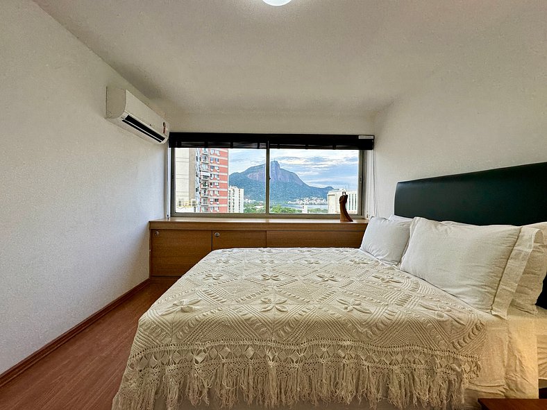 Flat in Leblon with Spectacular View