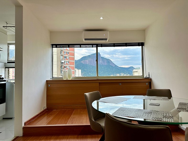 Flat in Leblon with Spectacular View